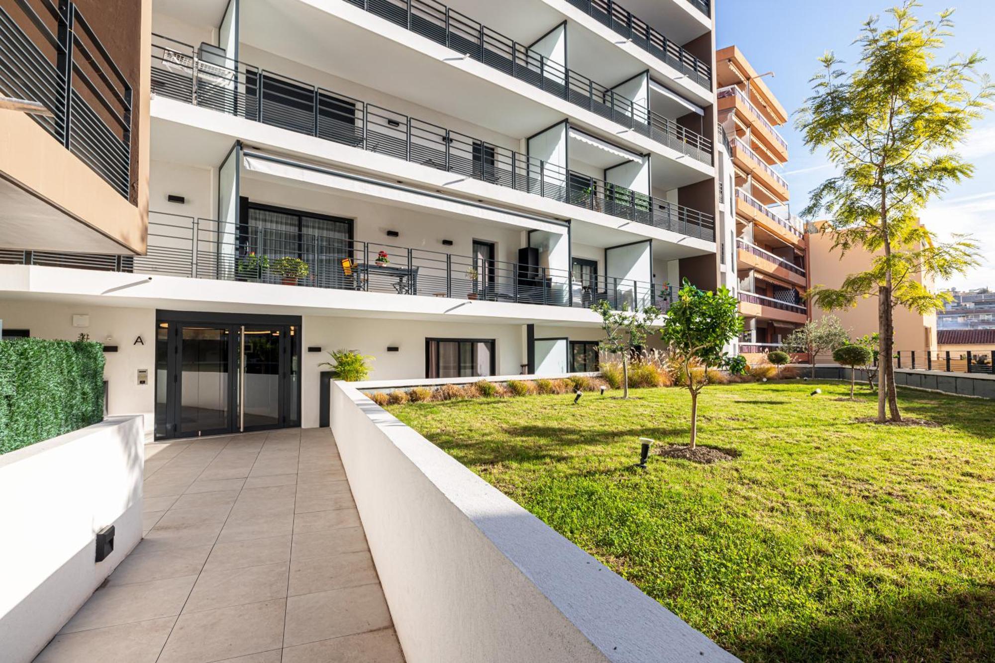 Queen Riviera : Climatisation, Parking, Terrasse Menton Exterior foto
